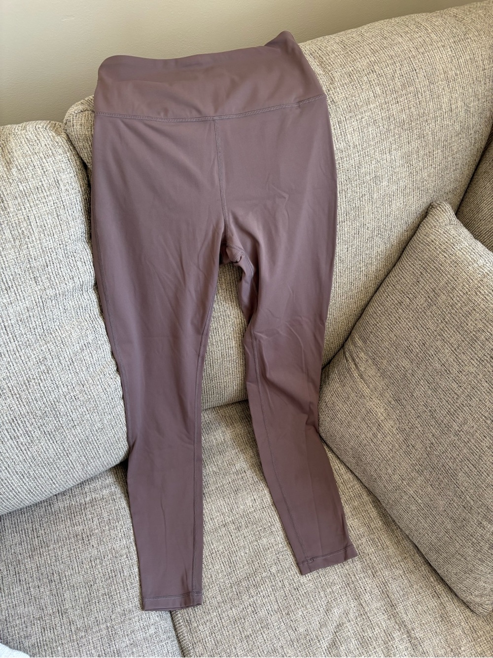 Unlabeled High-Rise Leggings in Dusty Mauve